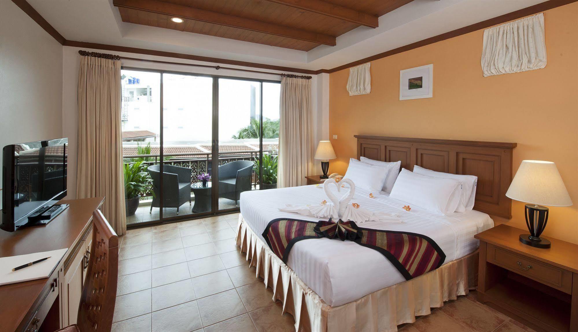 Sun Hill Hotel Patong Eksteriør bilde